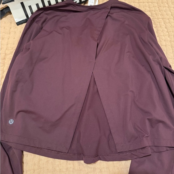 Lululemon Pace Crush Cross-Back UV-Protective Graphic Long-Sleeve Shirt - Picture 8 of 8